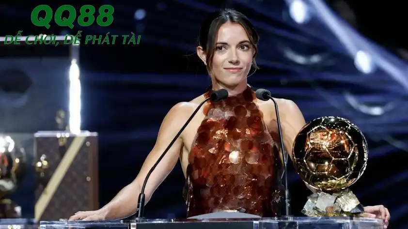 Aitana Bonmatí lần thứ 3 liên tiếp giành Quả bóng Vàng nữa (Ảnh: GOAL). Aitana Bonmatí lần thứ 3 liên tiếp giành Quả bóng Vàng nữa (Ảnh: GOAL).